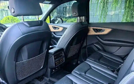 Audi Q7, 2022 год, 5 947 355 рублей, 21 фотография