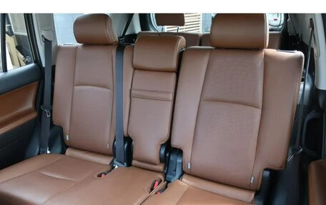 Toyota Land Cruiser Prado 150 рестайлинг 2, 2022 год, 3 600 000 рублей, 24 фотография