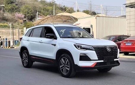 Changan CS75 I рестайлинг, 2021 год, 1 350 000 рублей, 2 фотография