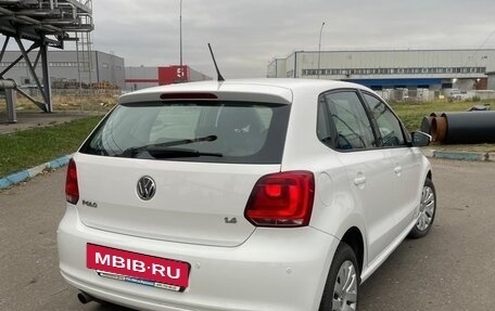 Volkswagen Polo VI (EU Market), 2011 год, 850 000 рублей, 5 фотография