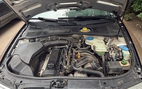 Audi A4, 2000 год, 200 000 рублей, 3 фотография