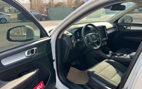 Volvo XC40 I, 2021 год, 1 900 000 рублей, 9 фотография