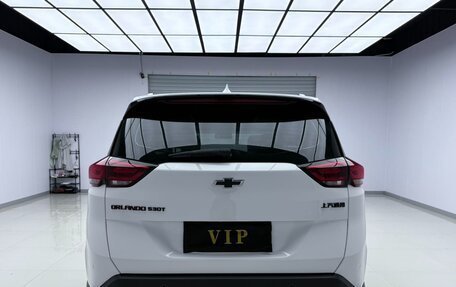Chevrolet Orlando, 2021 год, 1 550 000 рублей, 6 фотография