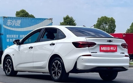 Chevrolet Monza, 2022 год, 1 000 000 рублей, 4 фотография