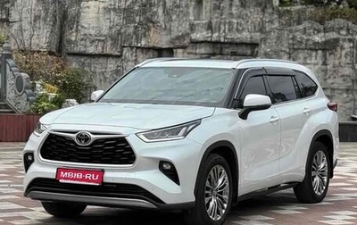 Toyota Highlander, 2022 год, 3 950 000 рублей, 1 фотография