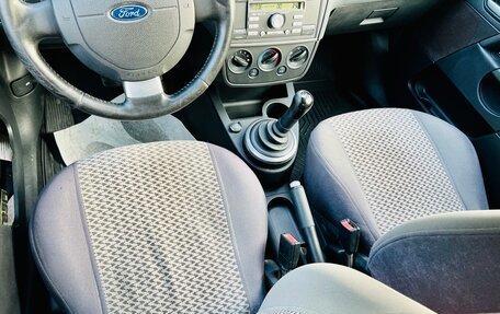 Ford Fiesta, 2007 год, 375 000 рублей, 2 фотография