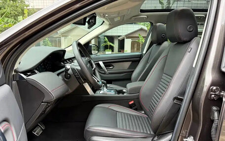 Land Rover Discovery Sport I рестайлинг, 2022 год, 2 700 000 рублей, 6 фотография