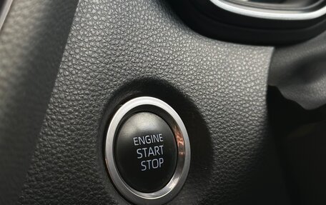 Toyota Corolla, 2021 год, 2 250 000 рублей, 24 фотография