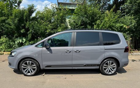 Volkswagen Sharan II, 2020 год, 3 600 000 рублей, 4 фотография