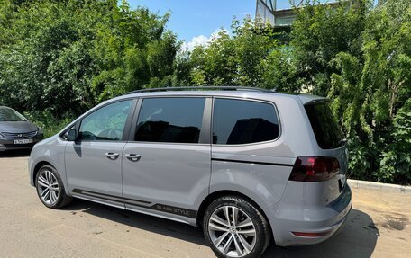 Volkswagen Sharan II, 2020 год, 3 600 000 рублей, 5 фотография