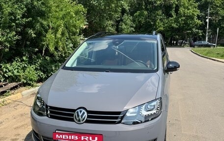 Volkswagen Sharan II, 2020 год, 3 600 000 рублей, 3 фотография