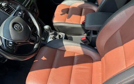 Volkswagen Sharan II, 2020 год, 3 600 000 рублей, 28 фотография