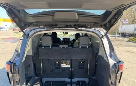 Toyota Sienna, 2021 год, 4 100 000 рублей, 13 фотография