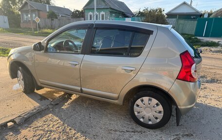 Renault Logan I, 2011 год, 600 000 рублей, 3 фотография