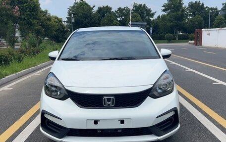 Honda Fit, 2021 год, 1 030 000 рублей, 2 фотография
