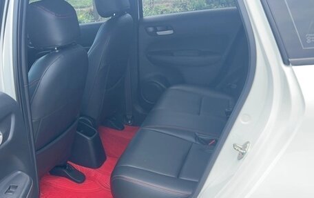 Honda Fit, 2021 год, 1 030 000 рублей, 20 фотография