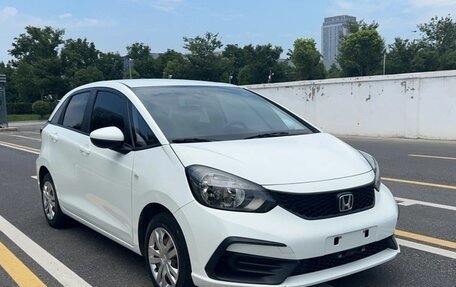 Honda Fit, 2021 год, 1 030 000 рублей, 22 фотография