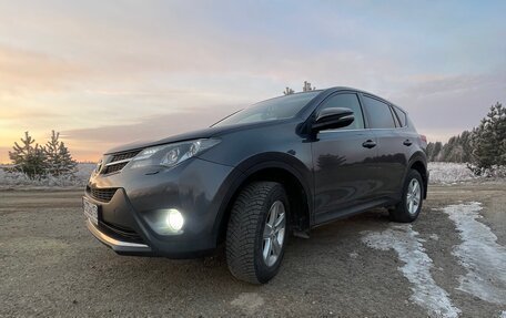 Toyota RAV4, 2013 год, 2 400 000 рублей, 2 фотография