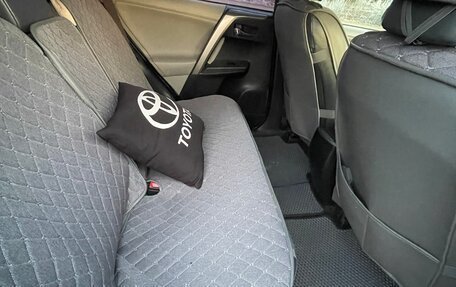 Toyota RAV4, 2013 год, 2 400 000 рублей, 8 фотография