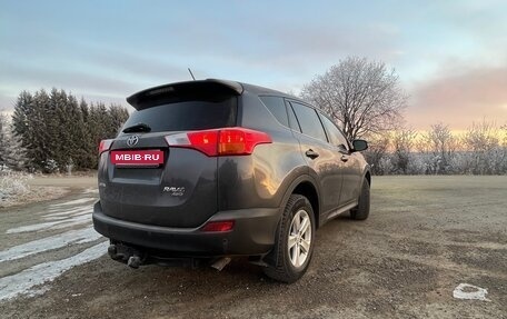 Toyota RAV4, 2013 год, 2 400 000 рублей, 4 фотография