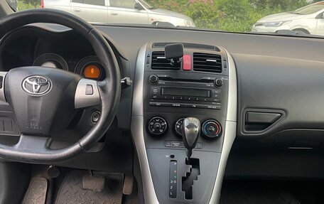 Toyota Auris II, 2010 год, 1 100 000 рублей, 1 фотография