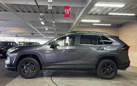 Toyota RAV4, 2023 год, 2 600 000 рублей, 5 фотография
