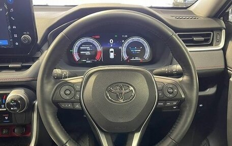 Toyota RAV4, 2023 год, 2 600 000 рублей, 17 фотография