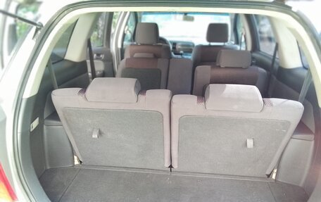 Toyota Wish II, 2005 год, 780 000 рублей, 6 фотография