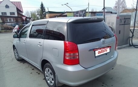Toyota Wish II, 2005 год, 780 000 рублей, 3 фотография