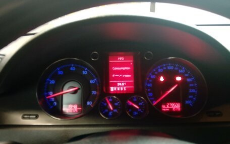 Volkswagen Passat B6, 2006 год, 750 000 рублей, 2 фотография