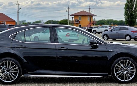 Toyota Camry, 2025 год, 4 200 000 рублей, 10 фотография