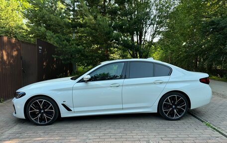 BMW 5 серия, 2021 год, 8 200 000 рублей, 2 фотография