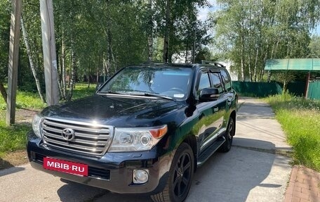 Toyota Land Cruiser 200, 2015 год, 5 500 000 рублей, 2 фотография