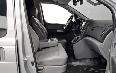 Hyundai Grand Starex Grand Starex I рестайлинг 2, 2020 год, 2 099 855 рублей, 7 фотография