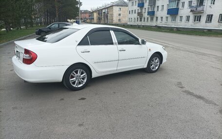 Toyota Camry V40, 2002 год, 679 000 рублей, 2 фотография
