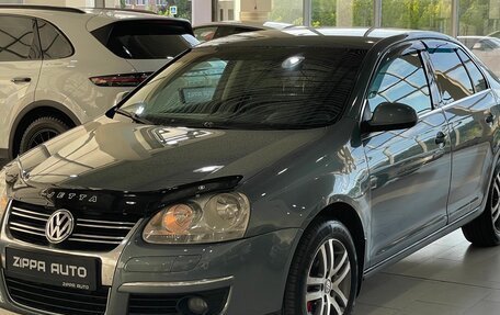 Volkswagen Jetta VI, 2009 год, 599 000 рублей, 3 фотография