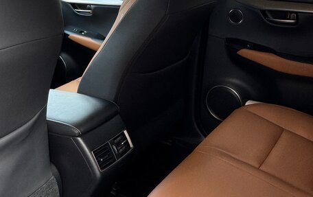 Lexus NX I, 2019 год, 3 700 000 рублей, 12 фотография