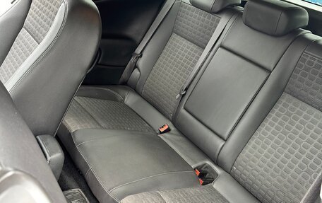 Opel Astra J, 2013 год, 1 050 000 рублей, 16 фотография
