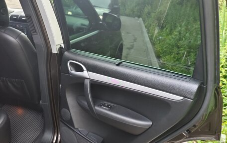 Porsche Cayenne III, 2009 год, 2 000 000 рублей, 6 фотография