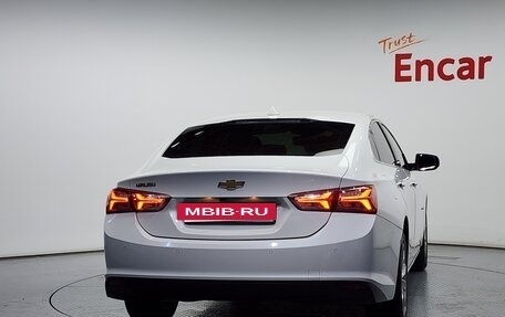 Chevrolet Malibu IX, 2021 год, 1 390 000 рублей, 4 фотография