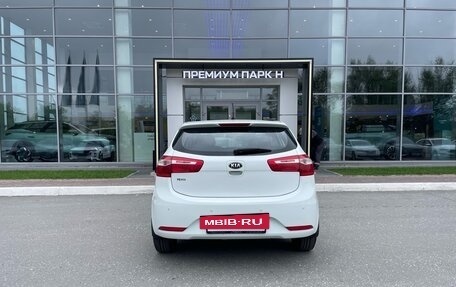 KIA Rio III рестайлинг, 2015 год, 870 000 рублей, 7 фотография
