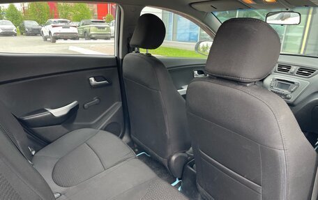 KIA Rio III рестайлинг, 2015 год, 870 000 рублей, 16 фотография