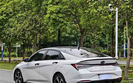 Hyundai Elantra, 2023 год, 1 572 000 рублей, 4 фотография