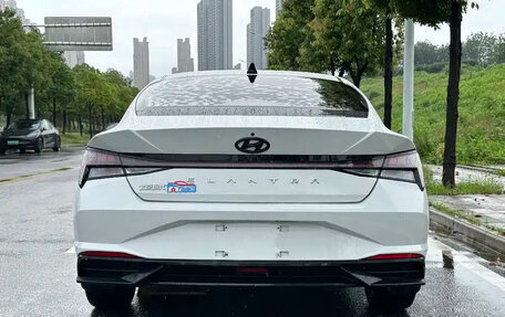 Hyundai Elantra, 2021 год, 1 200 000 рублей, 6 фотография
