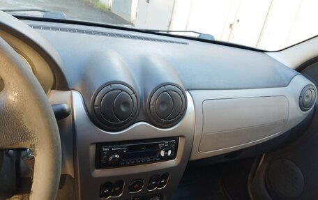 Renault Logan I, 2011 год, 540 000 рублей, 4 фотография