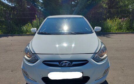 Hyundai Solaris II рестайлинг, 2014 год, 949 000 рублей, 2 фотография