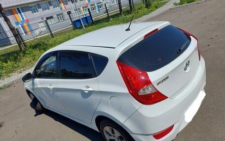 Hyundai Solaris II рестайлинг, 2014 год, 949 000 рублей, 15 фотография
