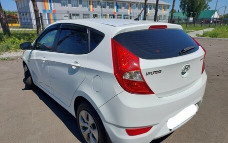 Hyundai Solaris II рестайлинг, 2014 год, 949 000 рублей, 14 фотография