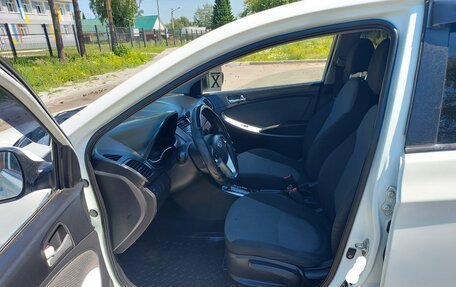 Hyundai Solaris II рестайлинг, 2014 год, 949 000 рублей, 32 фотография