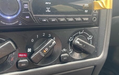 Mitsubishi Carisma I, 2003 год, 219 990 рублей, 3 фотография